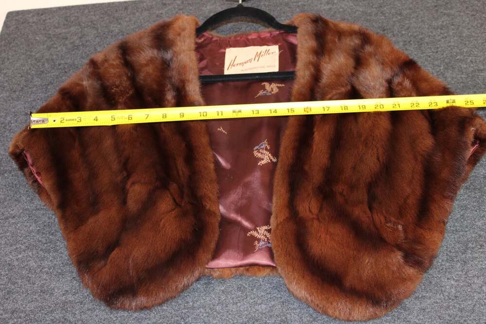 Vintage Herman Miller Northampton Mass Brown Mink Fur Stole Shawl - Picture 9 of 9